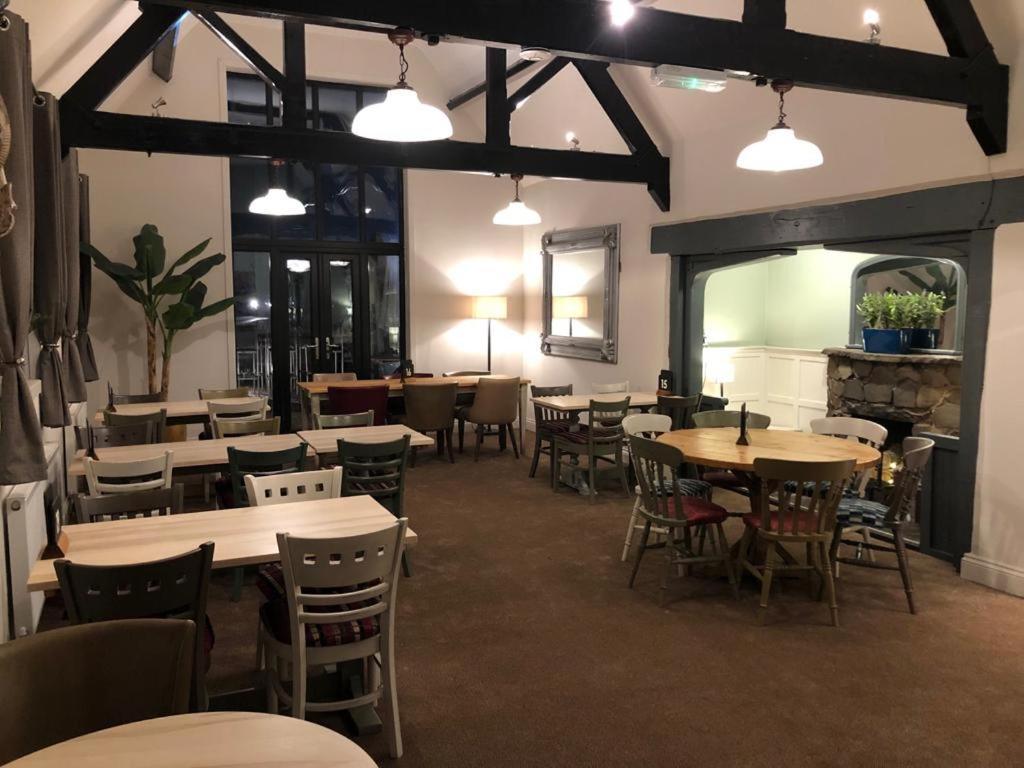 Shenstone Lodge Kidderminster Extérieur photo