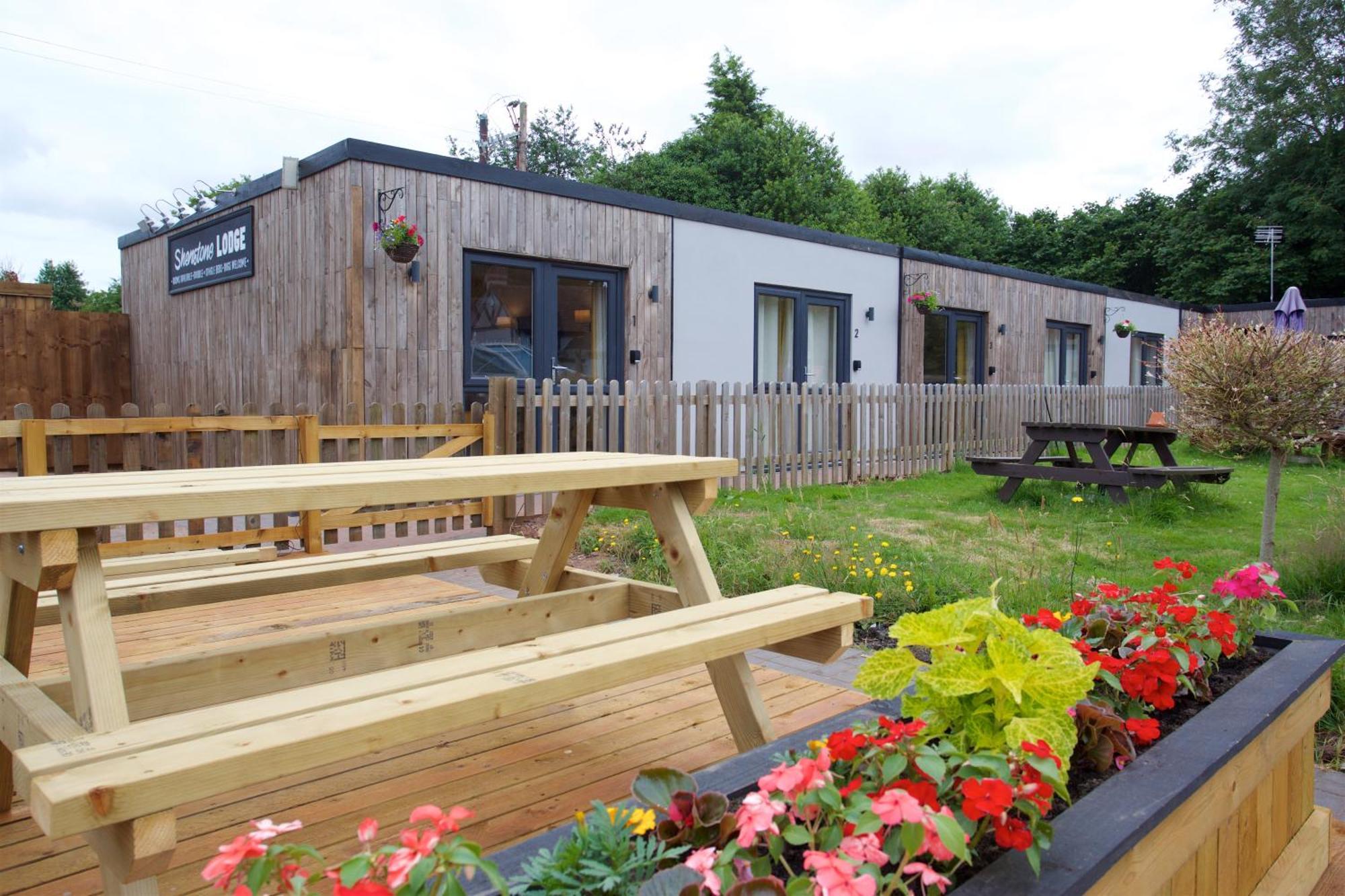 Shenstone Lodge Kidderminster Extérieur photo
